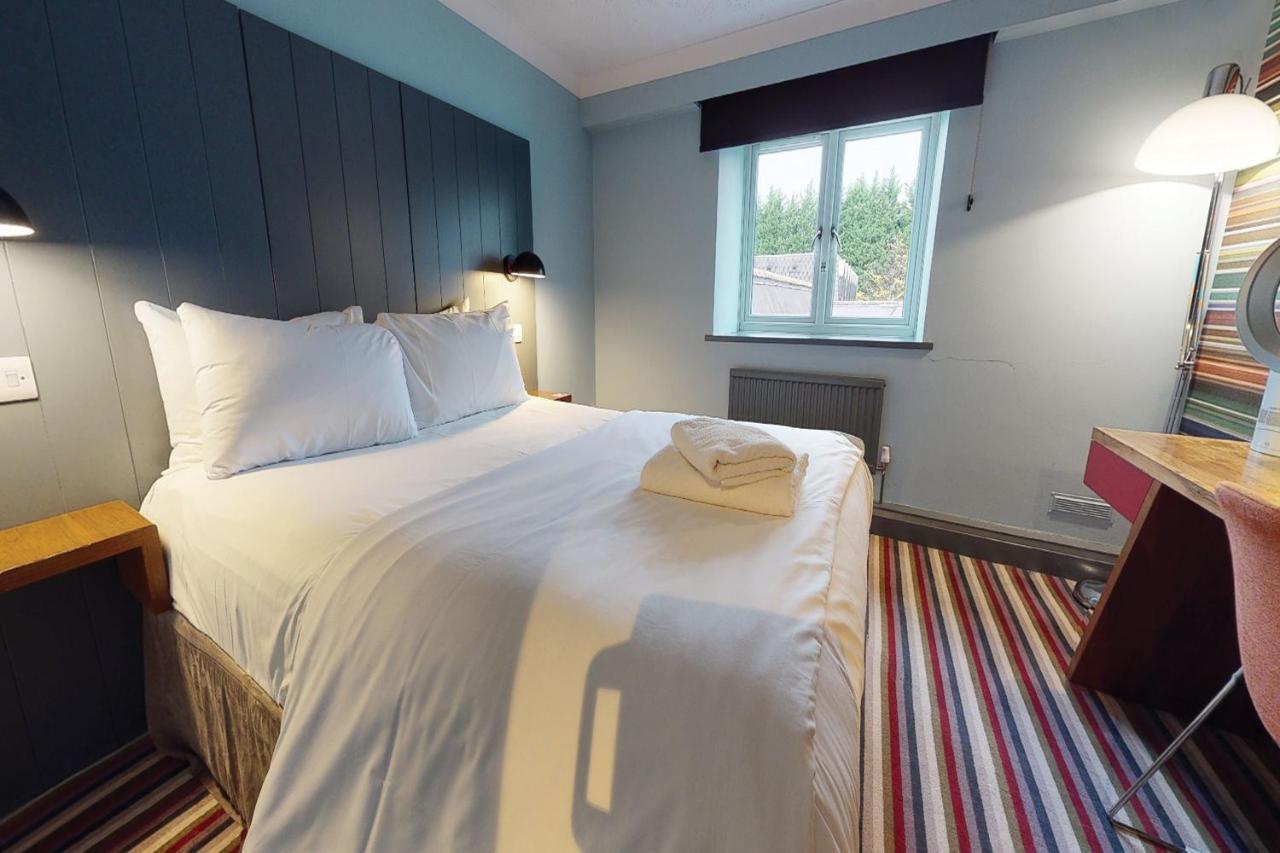 Village Hotel Manchester Cheadle Cheadle  Esterno foto
