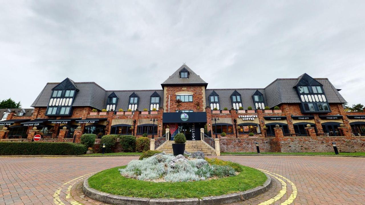 Village Hotel Manchester Cheadle Cheadle  Esterno foto