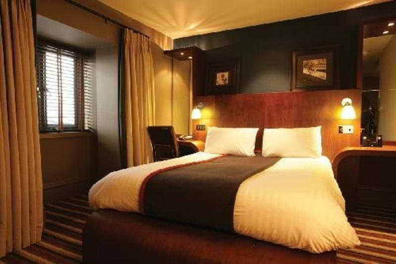 Village Hotel Manchester Cheadle Cheadle  Esterno foto