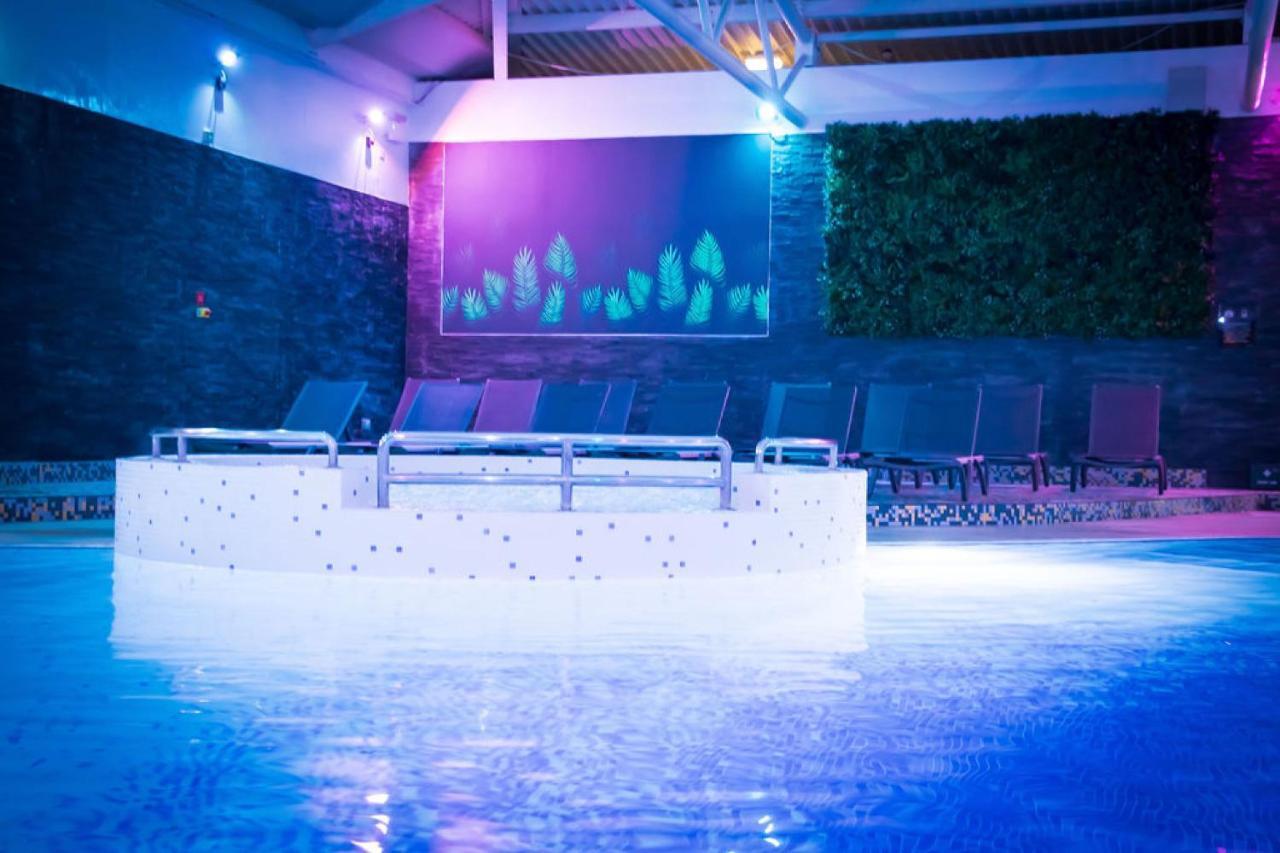 Village Hotel Manchester Cheadle Cheadle  Esterno foto